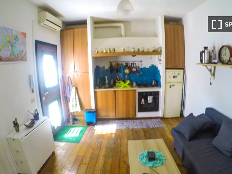 Immagine 2 di Appartamento in affitto  in Via Columella a Roma