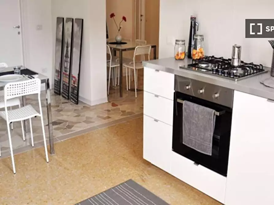 Immagine 19 di Camera condivisa in affitto  in Via Gaeta Milan a Milano