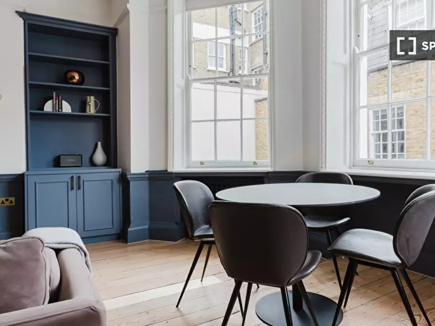 Immagine 5 di Appartamento in affitto  in Theobalds Rd a Camden Town
