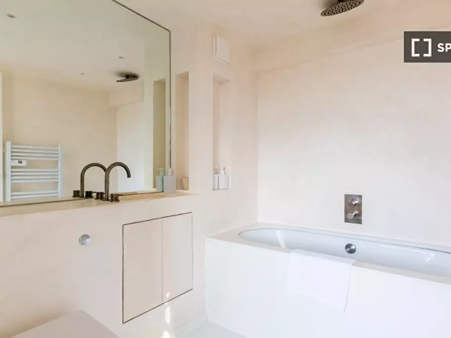 Immagine 4 di Appartamento in affitto  in flat a Hackney