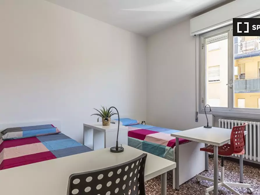 Immagine 19 di Camera condivisa in affitto  in Via Vittore Carpaccio a Bologna