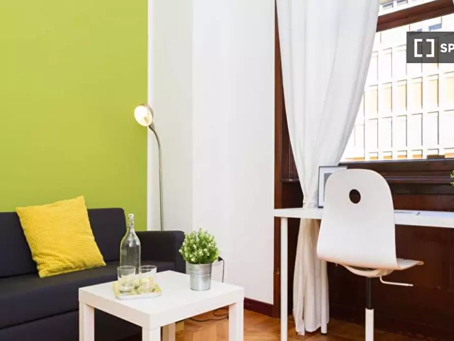 Immagine 9 di Camera condivisa in affitto  in Via Larga a Milano