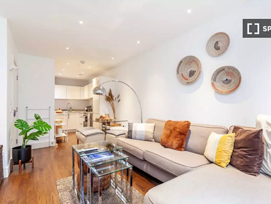 Immagine 11 di Appartamento in affitto  in Queensland Road a Islington