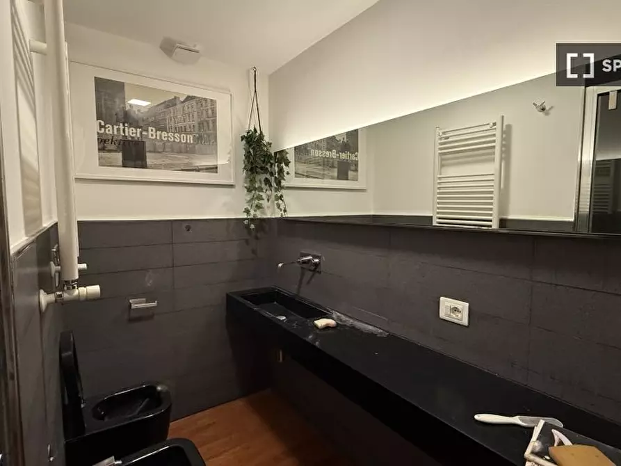 Immagine 3 di Camera condivisa in affitto  in Via Giacomo Barzellotti a Roma