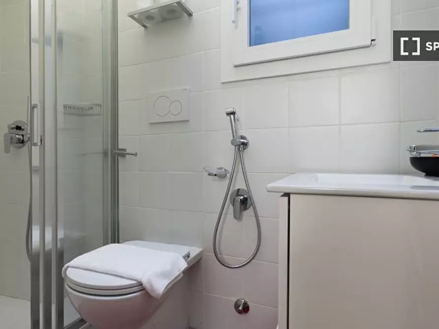 Immagine 17 di Appartamento in affitto  in Via Santa Marta a Milano