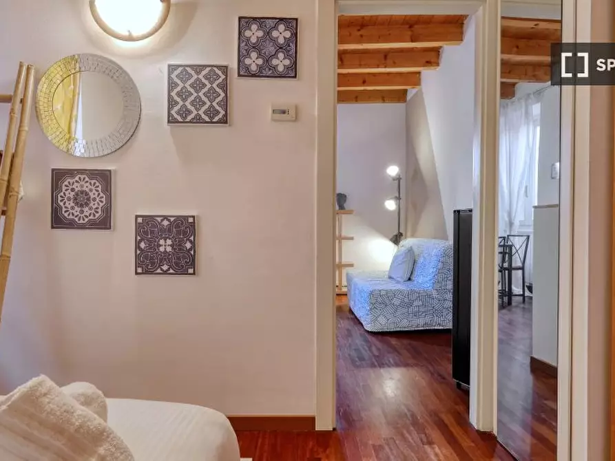 Immagine 12 di Appartamento in affitto  in Alzaia Naviglio Grande a Milano