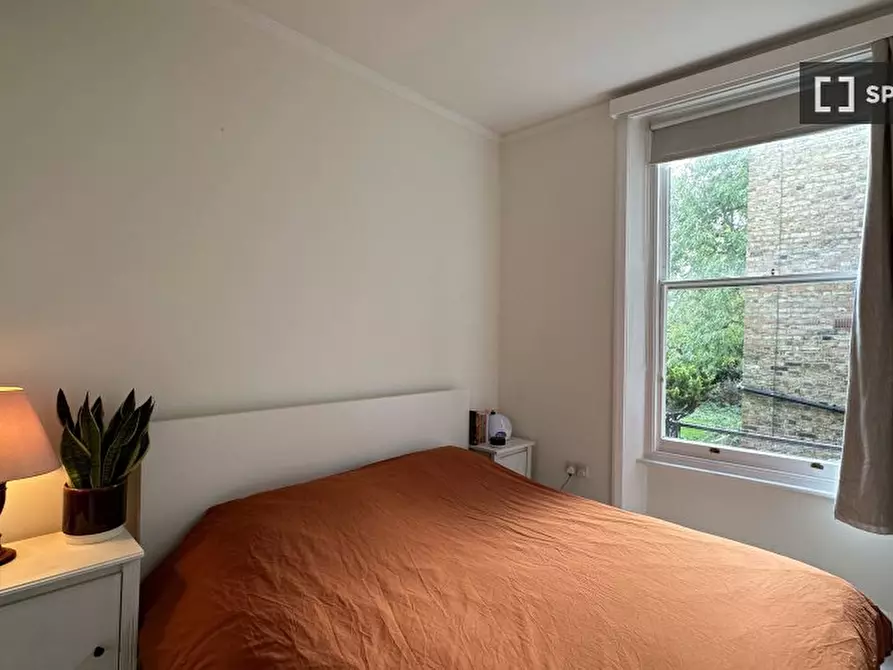 Immagine 13 di Appartamento in affitto  in Lady Margaret Rd a Camden Town