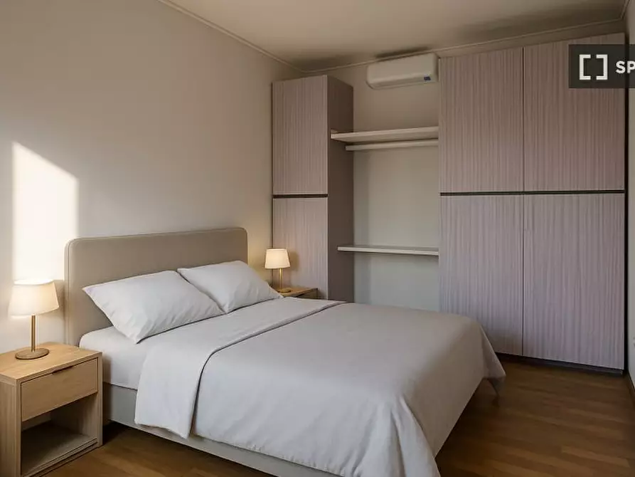 Immagine 1 di Camera condivisa in affitto  in Via Giuseppe Vigoni a Milano