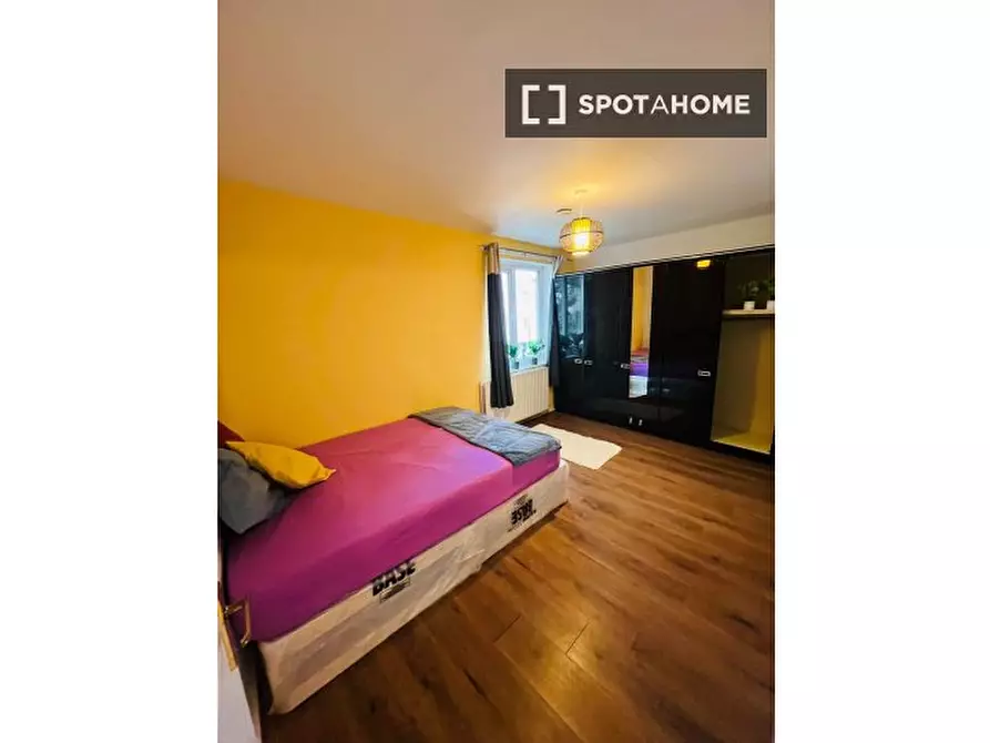 Immagine 1 di Camera condivisa in affitto  in Penderyn Way a Islington