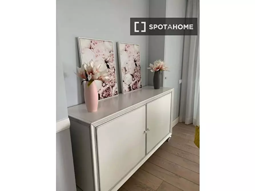 Immagine 13 di Appartamento in affitto  in Via Silvestri a Roma