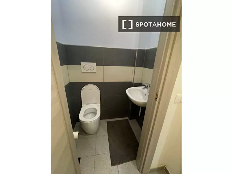 Immagine 9 di Camera condivisa in affitto  in Via Niccolò Machiavelli a Bologna