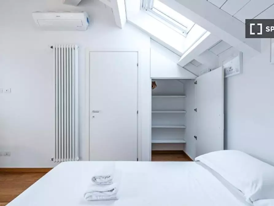 Immagine 10 di Appartamento in affitto  in Via Voghera a Milano