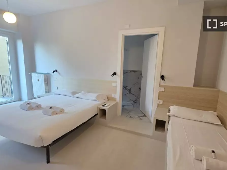 Immagine 4 di Ufficio in affitto  in Via Luigi Federico Menabrea a Milano