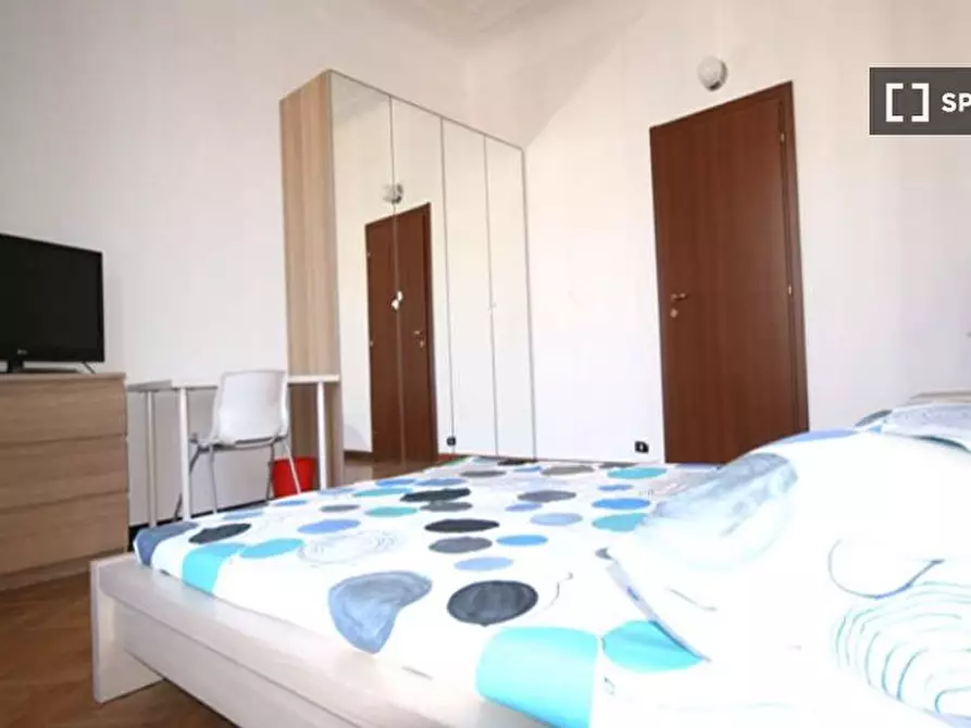 Immagine 1 di Camera condivisa in affitto  in Viale Romagna a Milano