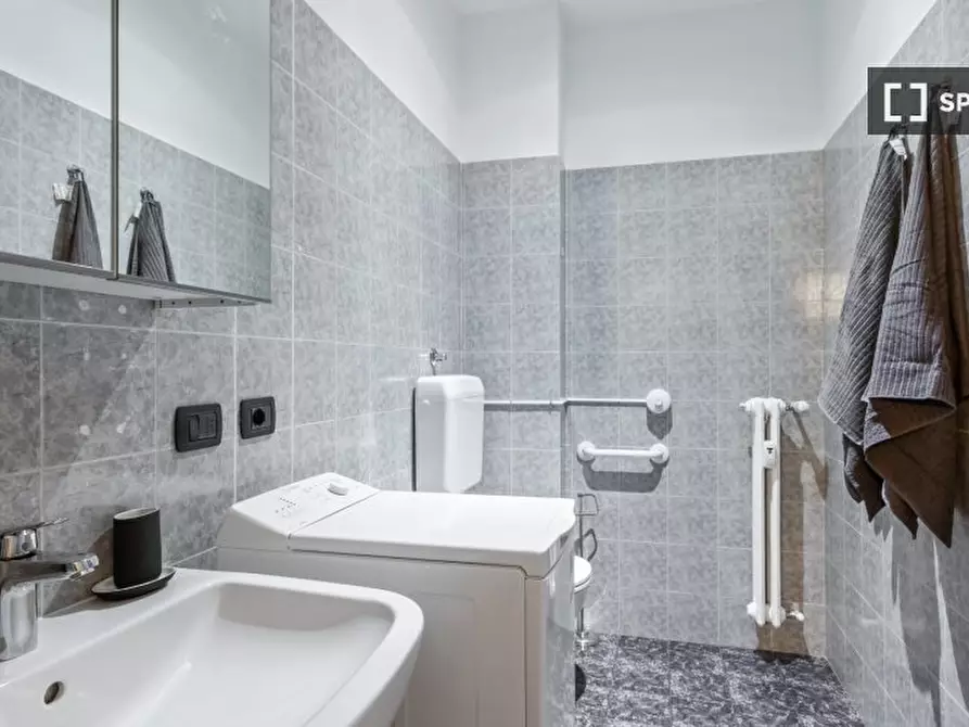 Immagine 4 di Camera condivisa in affitto  in Via Giuseppe Massarenti a Milano