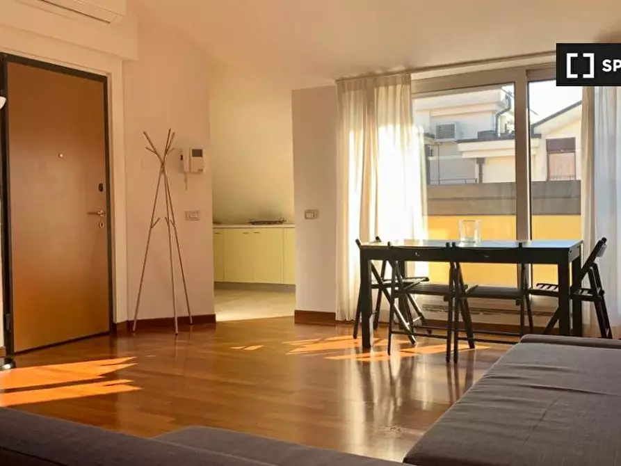 Immagine 1 di Appartamento in affitto  in Via Italo Svevo a Milano