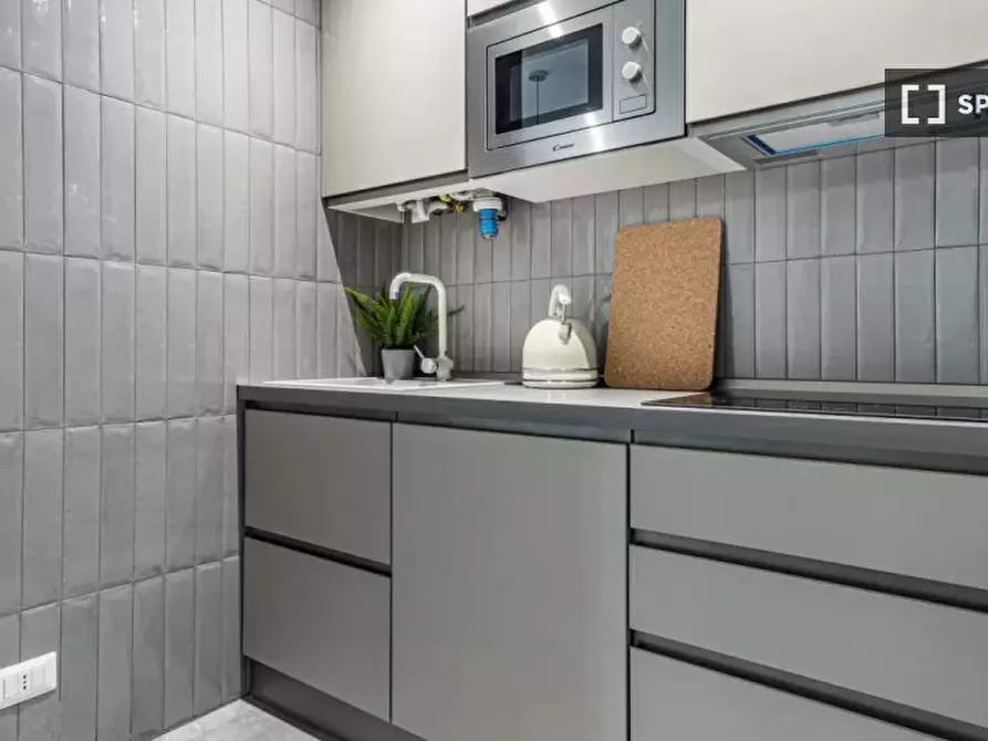 Immagine 11 di Ufficio in affitto  in Via Paolo Frisi a Milano