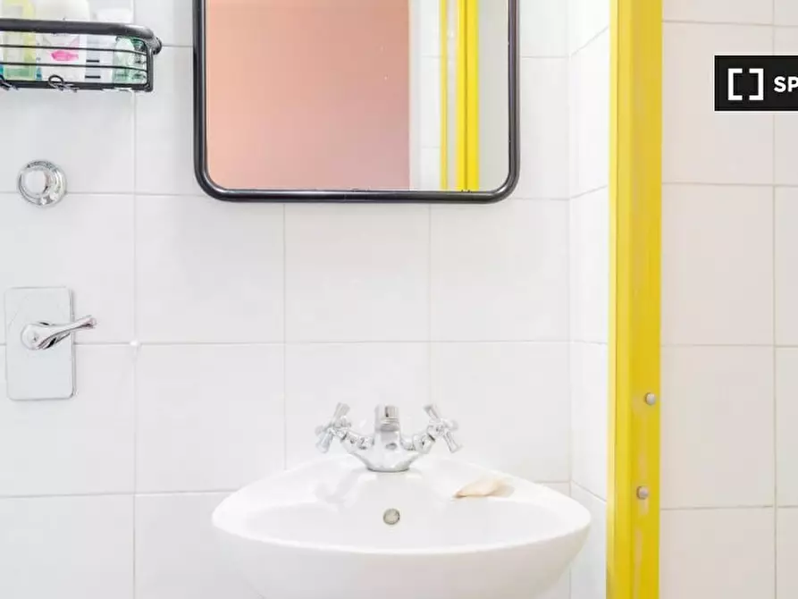 Immagine 8 di Camera condivisa in affitto  in Via Giancarlo Sismondi a Milano