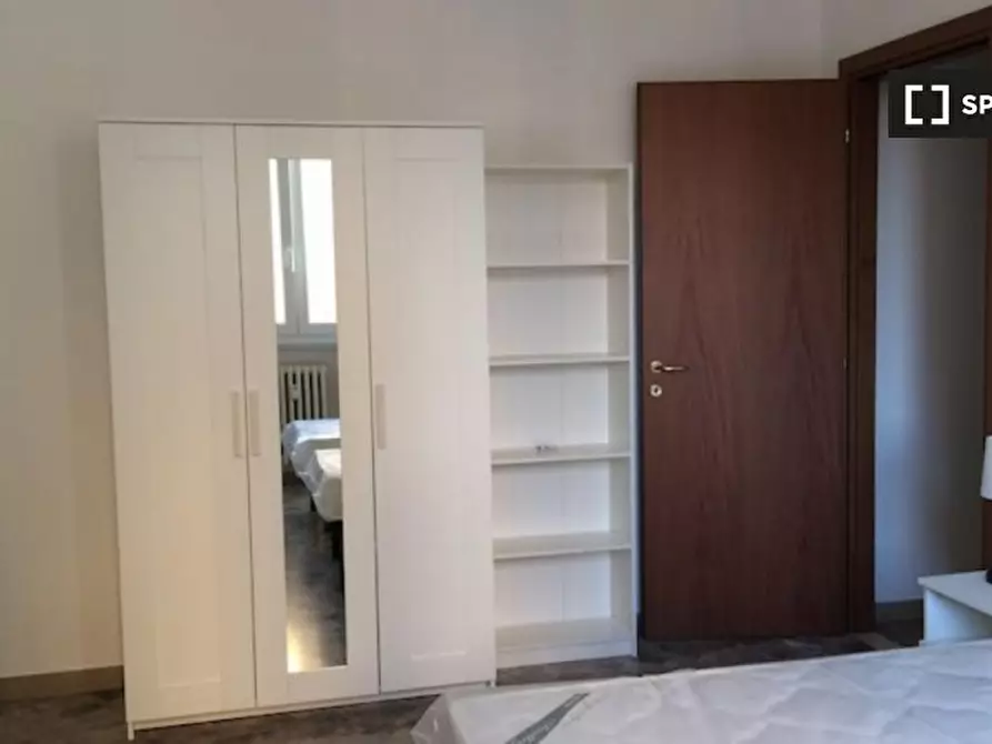 Immagine 2 di Camera condivisa in affitto  in Via Fossolo a Bologna