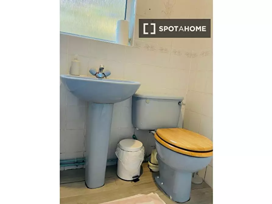 Immagine 7 di Appartamento in affitto  in Loring Rd a Hounslow