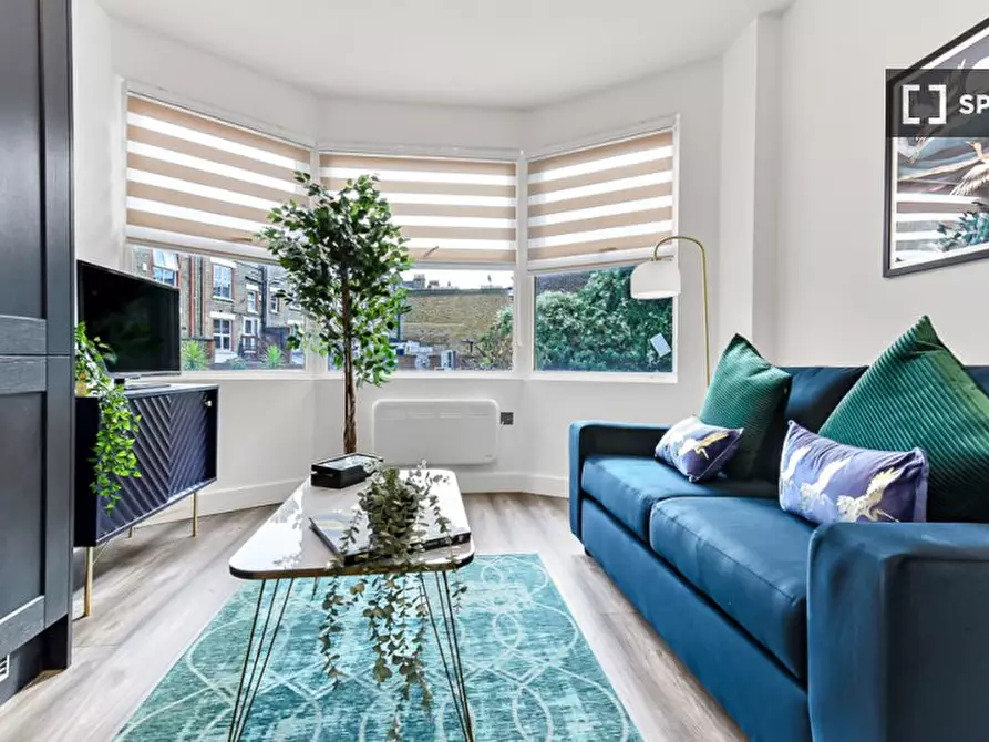 Immagine 4 di Appartamento in affitto  in flat a Tottenham
