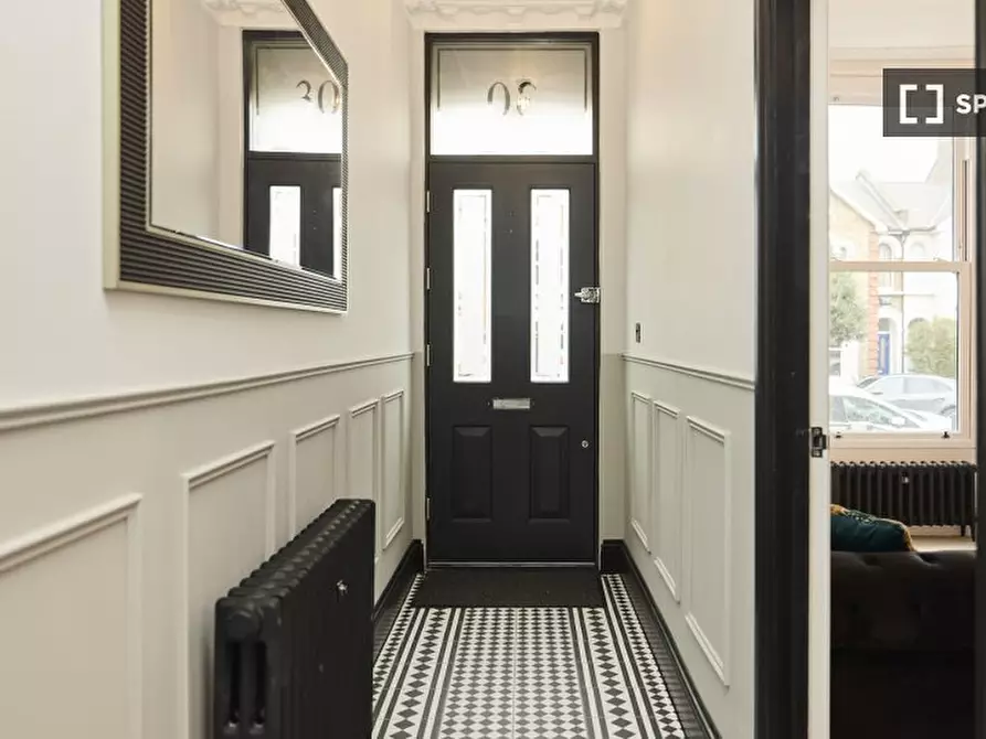Immagine 2 di Appartamento in affitto  in Grayling Road a Hackney