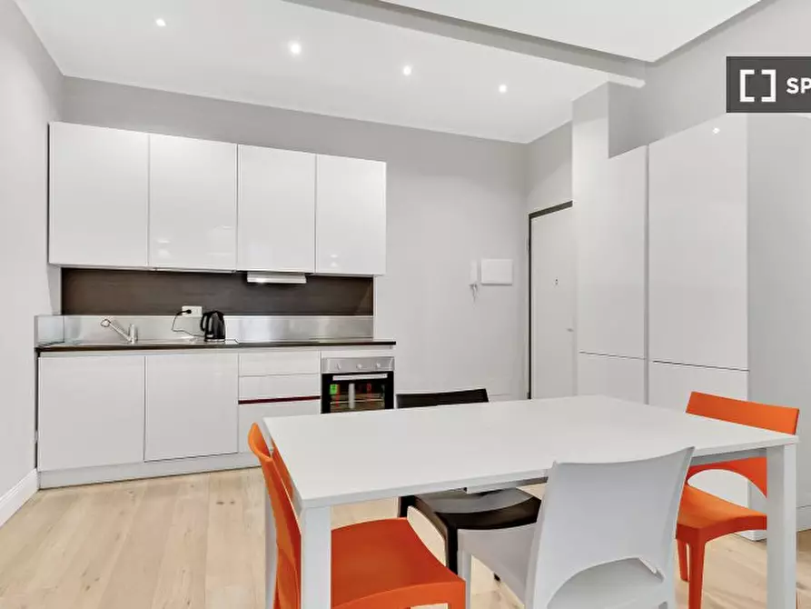 Immagine 18 di Appartamento in affitto  in Via Roberto Lepetit a Milano