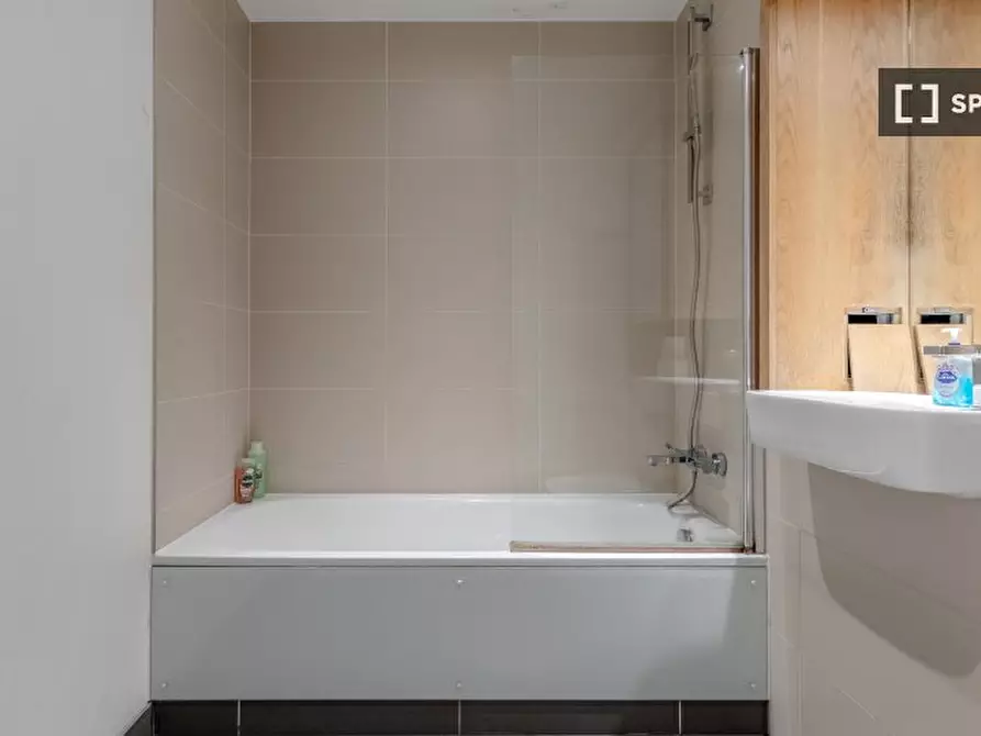Immagine 17 di Appartamento in affitto  in flat a Lewisham