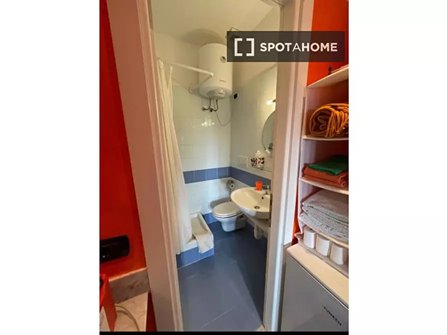 Immagine 5 di Ufficio in affitto  in Salita Santa Maria della Sanità a Genova