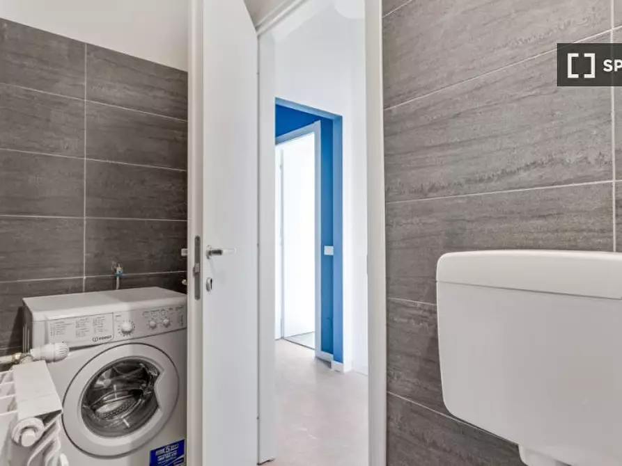 Immagine 7 di Camera condivisa in affitto  in Via Orti a Milano