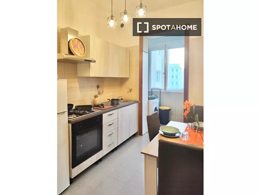 Immagine 8 di Camera condivisa in affitto  in Della Barca a Bologna