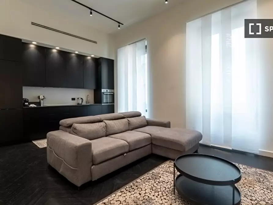 Immagine 18 di Appartamento in affitto  in Via Luigi Settembrini a Milano