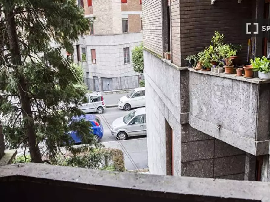 Immagine 6 di Camera condivisa in affitto  in Via Salvatore Barzilai a Milano