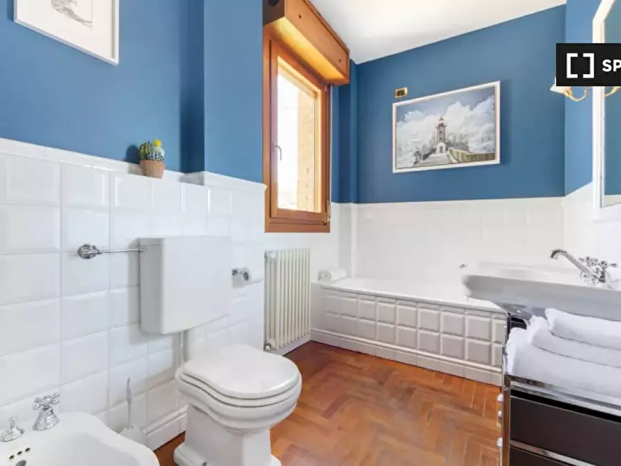 Immagine 19 di Appartamento in affitto  in Via Aurelio Saffi a Bologna