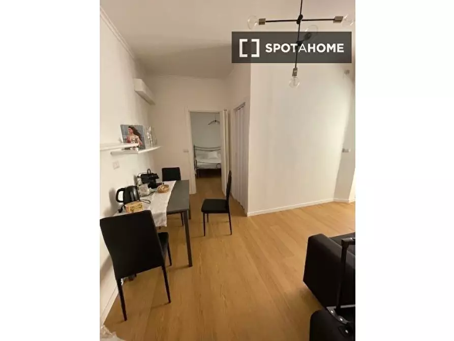 Immagine 11 di Appartamento in affitto  in Via dei Volsci a Roma