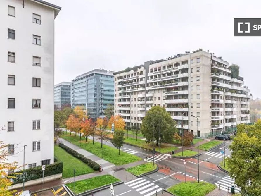 Immagine 15 di Camera condivisa in affitto  in Via Spadolini a Milano