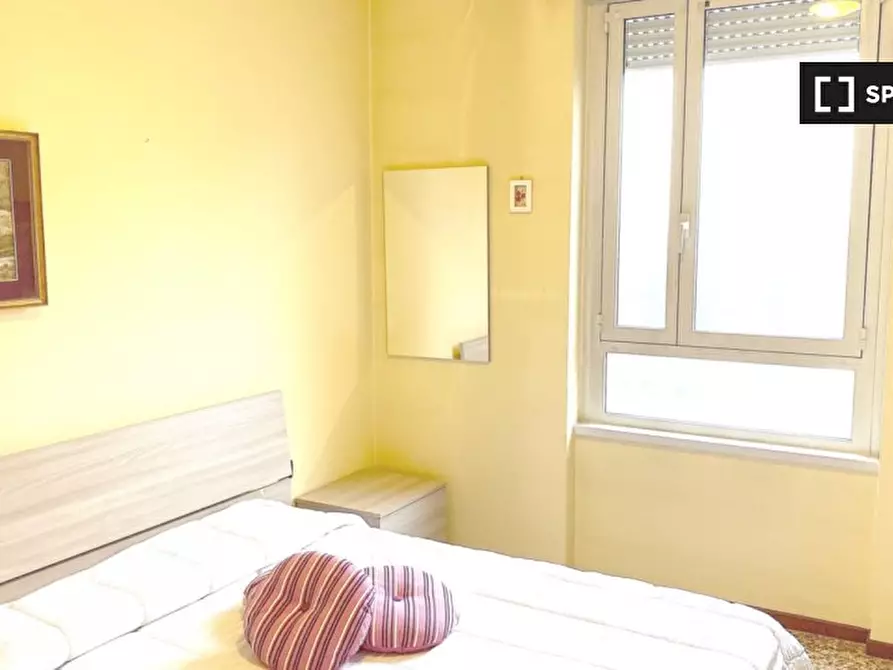 Immagine 2 di Camera condivisa in affitto  in Via Emanuele Kant a Milano