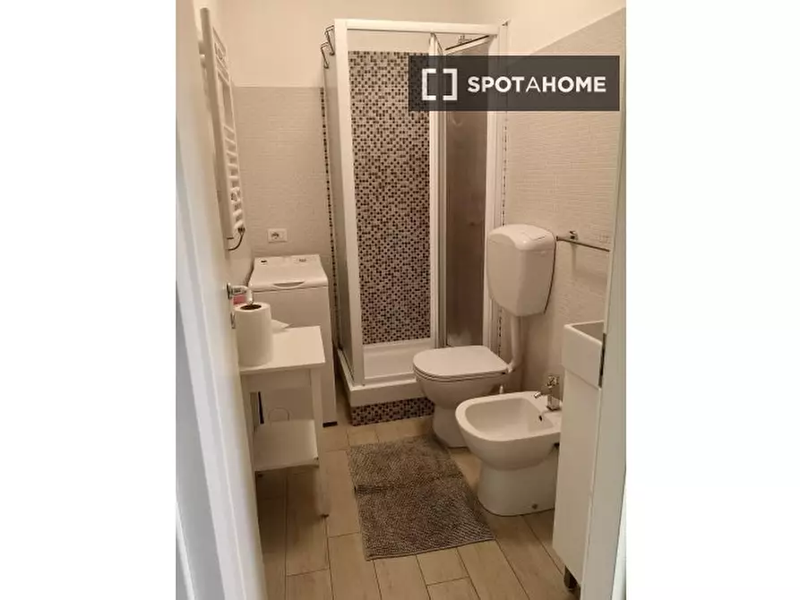 Immagine 5 di Ufficio in affitto  in V.le Bligny a Milano