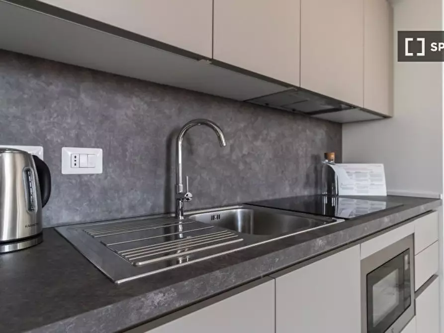 Immagine 19 di Appartamento in affitto  in Via della Commenda a Milano