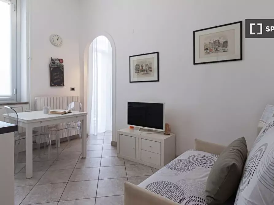 Immagine 1 di Appartamento in affitto  in Via dei Fontanili a Milano