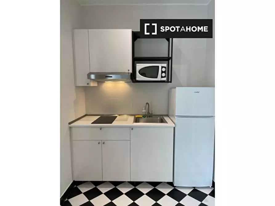 Immagine 4 di Appartamento in affitto  in Via Privata Chioggia a Milano