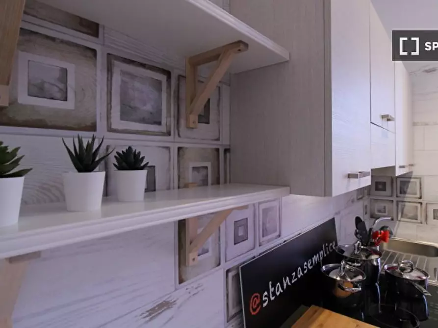 Immagine 9 di Camera condivisa in affitto  in della Stazione a Brescia