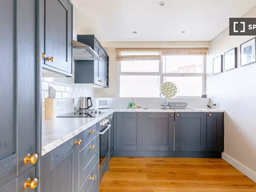 Immagine 2 di Appartamento in affitto  in Lupus St a 