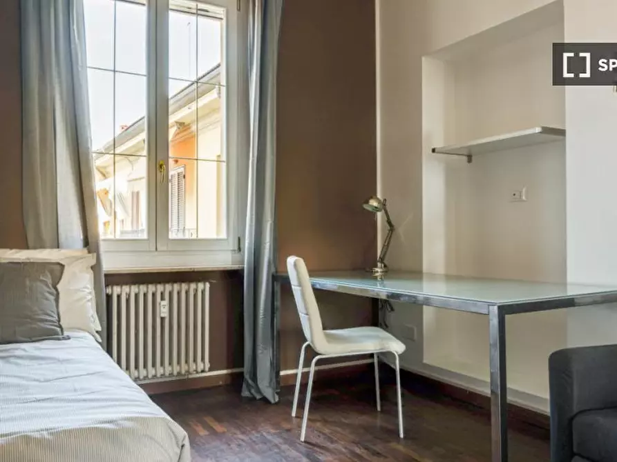 Immagine 2 di Camera condivisa in affitto  in Piazza Umanitaria a Milano