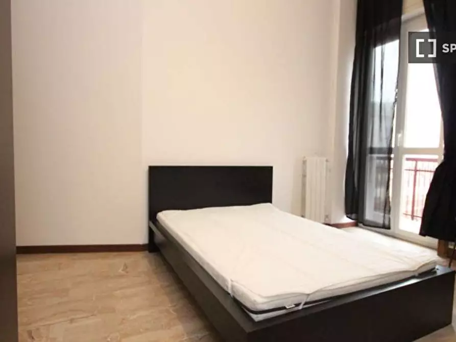 Immagine 3 di Camera condivisa in affitto  in Viale Sabotino a Milano