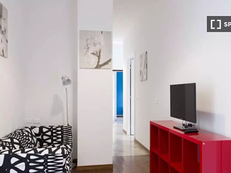 Immagine 10 di Camera condivisa in affitto  in Via Salvatore Barzilai a Milano