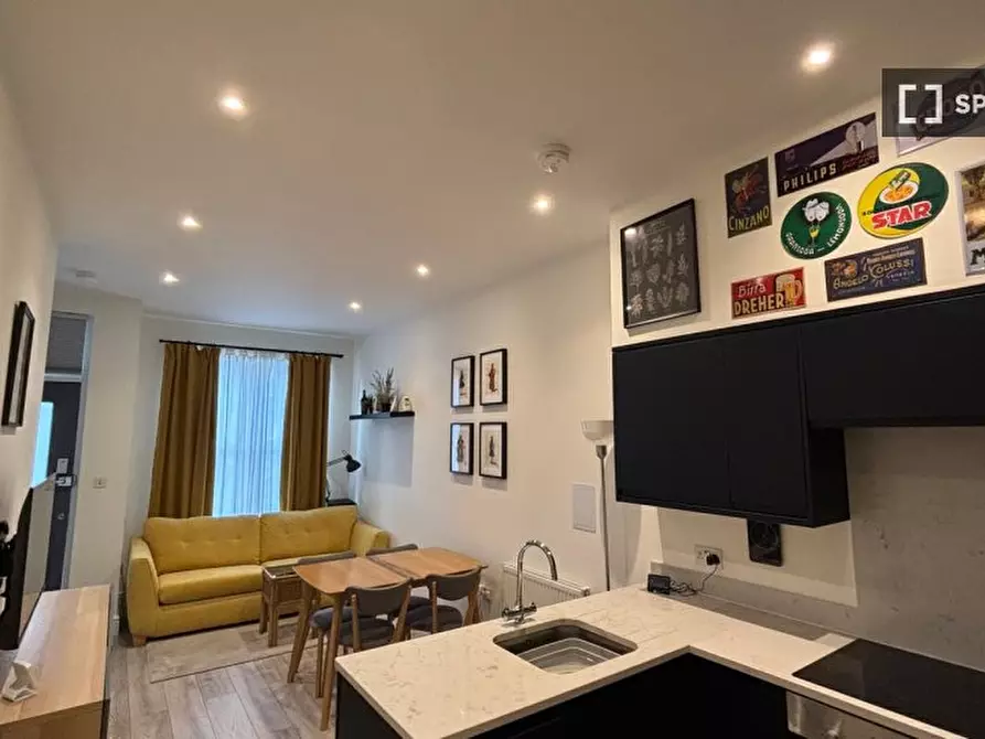 Immagine 1 di Appartamento in affitto  in apartment a Croydon