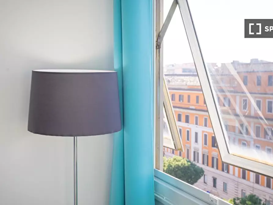 Immagine 14 di Appartamento in affitto  in Via Appia Nuova a Roma