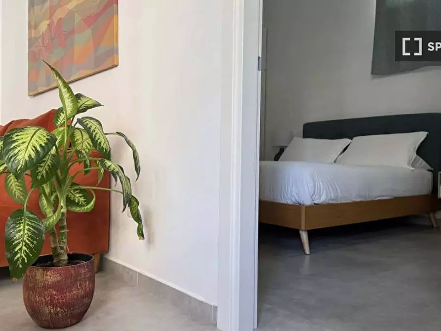 Immagine 7 di Appartamento in affitto  in Via San Cosmo Fuori Porta Nolana a Napoli