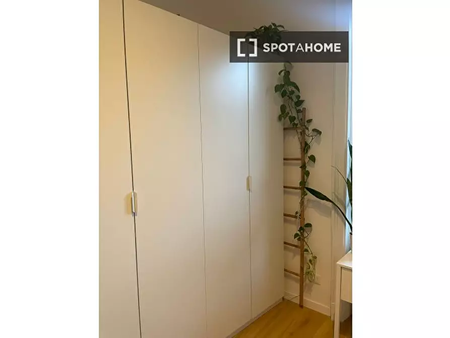 Immagine 19 di Camera condivisa in affitto  in Viale Carlo Espinasse a Milano